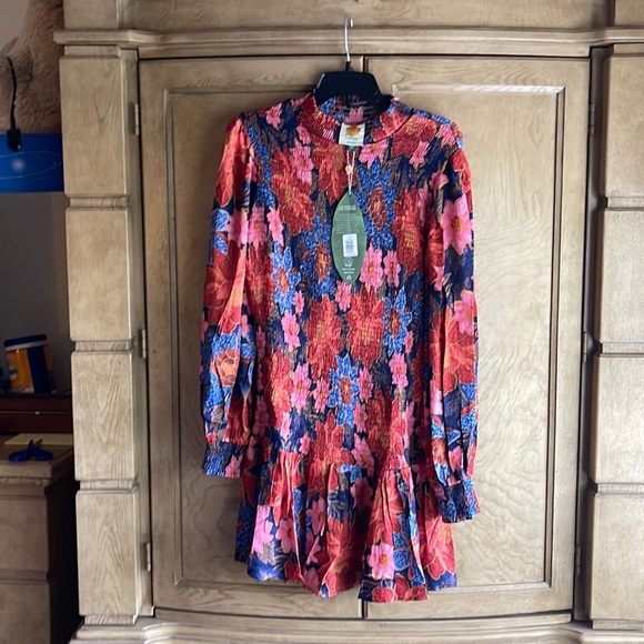 ❌❌ SOLD❌❌Farm Rio 🌴🔥Navy Garden Smocked Mini dress - Picture 11 of 12